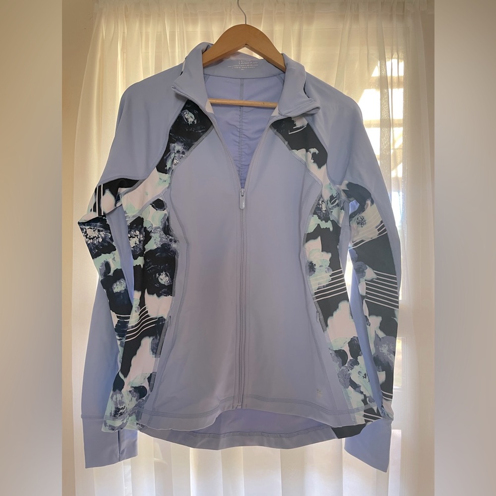 FILA Womens Activewear Golf sweater size L Large baby blue floral paneling